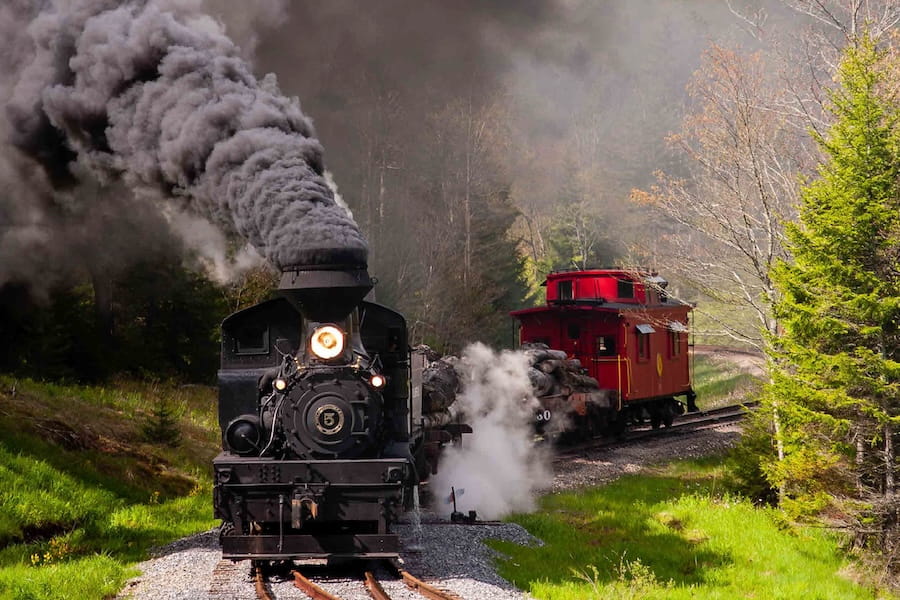 History Alive! The United States Through Industrialism